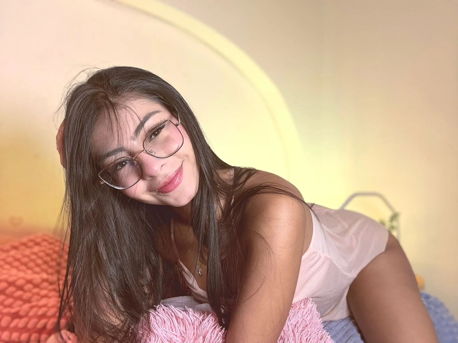 katiepeach_ Can we reach 1,000 hearts?♥️♥️♥️ Bilde