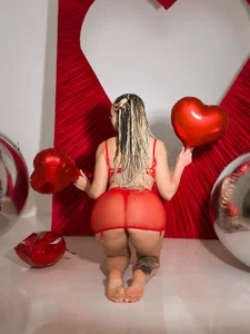 RollingGirlzzz Valentine's Day Pic 8