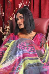 Kendall_hornyyのONE OF ME GEISHA STYLE💖の 2枚の写真