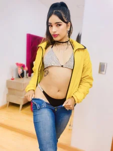 Mystick_ Public صورة واحدة|Mystick_ Public صورتان|Mystick_ Public  8 صور|Mystick_ Public  8 صورة