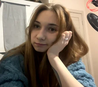 alya_dream Public Pic
