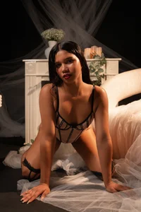hailey_kels kullanıcısının Look at your sexy girl ❤️ albümü -  3 fotoğraf