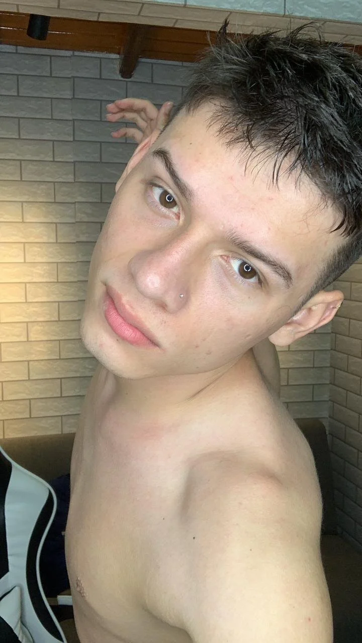 Foto em tendência de Adrian_Lux_ 5177