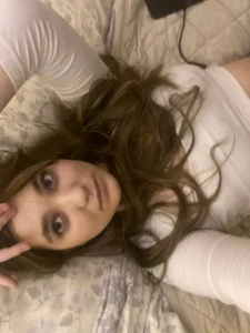 JanineThielman my curves are so amazing 😍 Pic 5