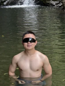 Ericchen1069s XXX nøgenfoto 4