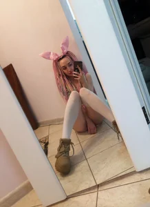 ladyytwerk_ Public Pic 6