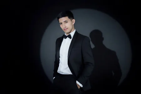 Un_Sluttyy Dark Desire Billede