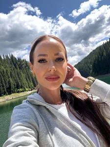 AnastasiasCharms kullanıcısının Out of work 🥰 albümü -  5 fotoğraf