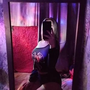 ur_babyjamella 🕷️ Pic