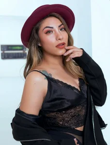 Karen_San_MiguelPublic图片 9