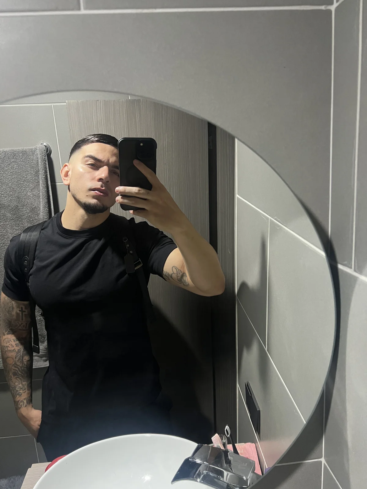 Трендове зображення  853 Josh_miller01