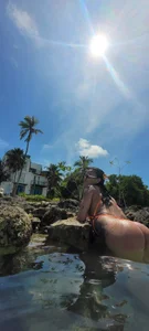 Anastasia_Diaz_ Mi lugar favorito. La Playa 💕 Pic 5