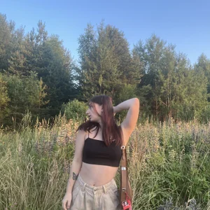 Lelia_Vibe 🤎 Immagine  6