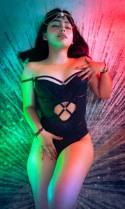 KimVelezz happy hallowen Foto 2