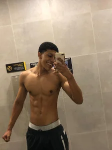 Just as I have veins in my arms, I have them in my dick od RickyEbony  6 snímek