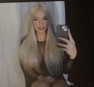 KendiesBigCumshot KISSES FOR YOU BABYY💋😍 Pic