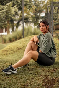 Sofi_Perez_ A sunny day! Pic 3