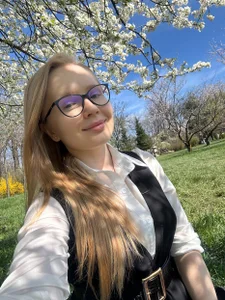 Chloe_Richardson Magical Lands Pic