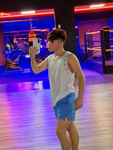 josethariaz25: gym💪 ( 3 фото)