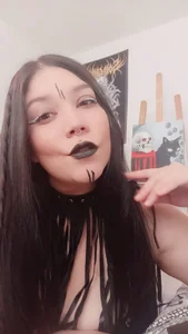 sharonnleon dark sharon Pic 6