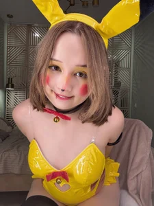Mary_uw Pika pika  3 снимка