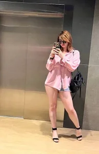 bbJ_one Public Poză