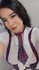 I am your sweet schoolgirl 🧦 soy tu dulce colegiala de AmyTorres_  4 photos