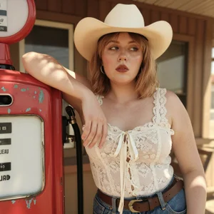 me) de luna_c0ra  4 Imagens