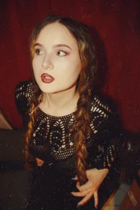 ChloeAragaki Public Foto 5