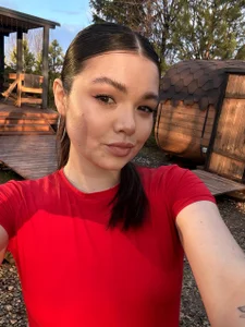 DevoraStymiest Public  3টি ছবি