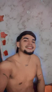 charly_27_sexy sexy boy Pic
