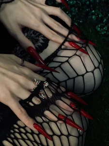 TinaDavil Tina is the devil in the flesh Immagine  3