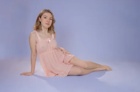 Lucia_Copper Public Pic