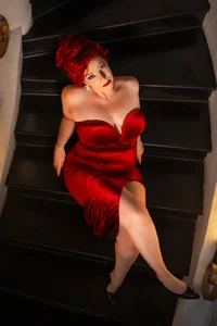 RED de ScarlethVegas  4 Imagens