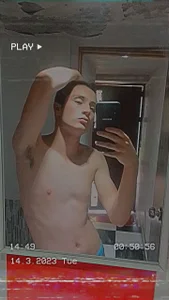 Fer2004JSs XXX nøgenfoto 4