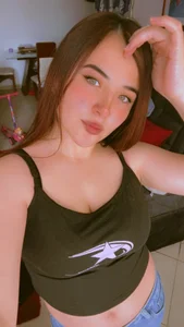 millie_hatson1の🎀の 2枚の写真