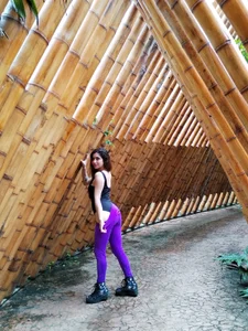 Nicol_Swift_ De paseo... Pic 2