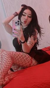 Destroy your pussy with your cock 😈 de alixxon1  4 photos