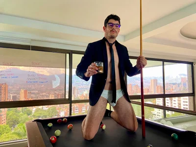 damian_bull Naughty Billiards Immagine  2