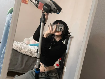 Viv_Playerの𝗐𝖺𝗌 𝗌𝗈 𝖿𝗎𝗇 𝖽𝗈𝗂𝗇𝗀 𝗁𝗎𝗇𝗍𝖾𝗋 𝗑 𝗁𝗎𝗇𝗍𝖾𝗋の 8枚の写真