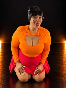 AranzalatinBlaks1 Halloween nights 2026 Vilma. Pic 5