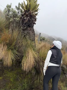 Natasha__Blue Breathing freedom in the heights Foto 7