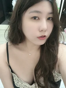 vivi131927 Public Pic