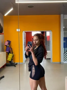 PrettyChloe_ Public 사진 3