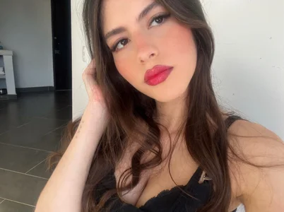 AlessiaLuxxの🍒の枚の写真