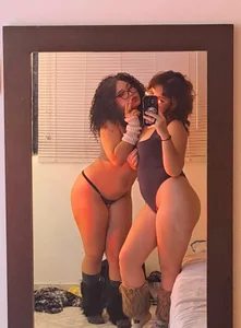 Sol_and_Lunaaa rebel girls😈😍 Pic 2