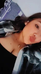 anyela_donecm Public  2টি ছবি