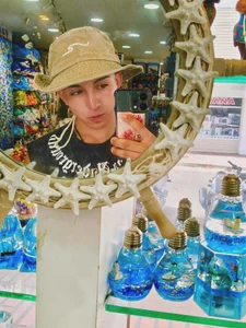 joji__spencer 🇨🇴👑 Bilde 5