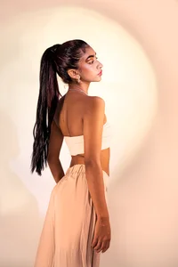 Hottie_Veronica 📿 Pray... because what's coming is a sin. Bilde 3