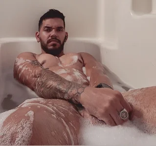 damon69696 SHOWER TIME Εικόνα